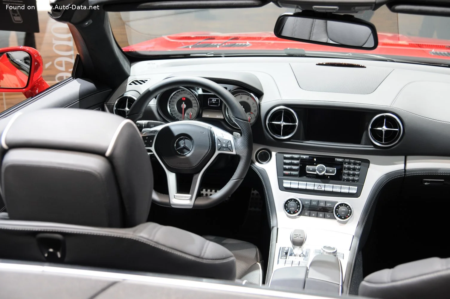 Mercedes-Benz SL AMG SL 63 (537 Hp) SPEEDSHIFT2012 - 2015 thumbnail 9