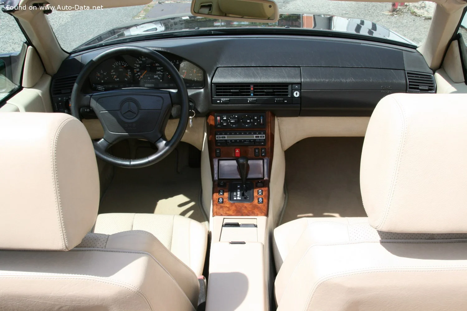 Mercedes-Benz SL 300 SL (190 Hp)1989 - 1993 thumbnail 3