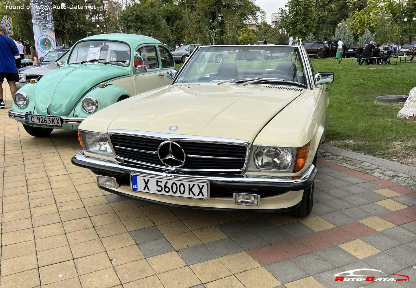 Mercedes-Benz SL 300 SL (188 Hp)1985 - 1989 thumbnail 12