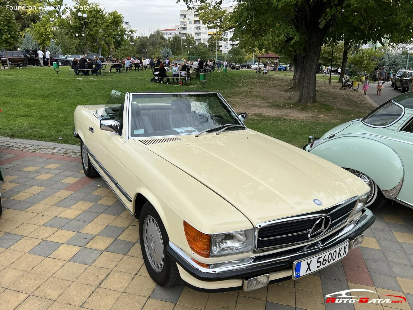 Mercedes-Benz SL 300 SL (188 Hp)1985 - 1989 thumbnail 14