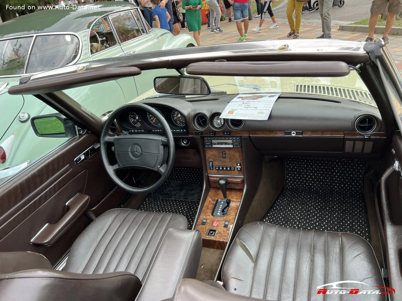 Mercedes-Benz SL 300 SL (188 Hp)1985 - 1989 thumbnail 15