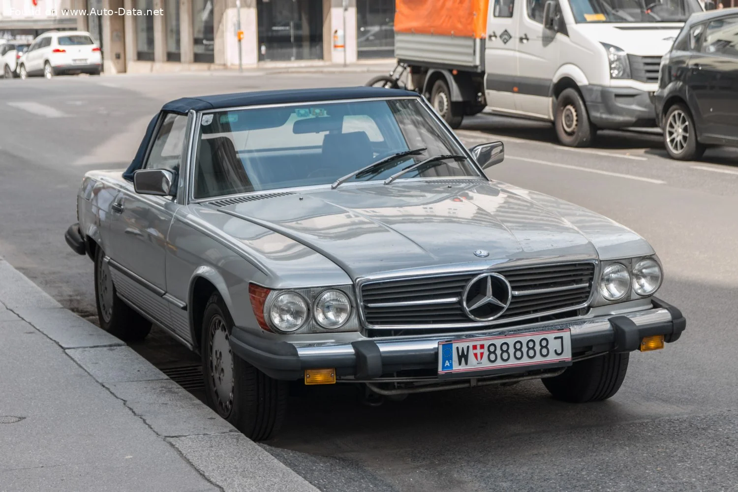 Mercedes-Benz SL 300 SL (188 Hp)1985 - 1989 thumbnail 8