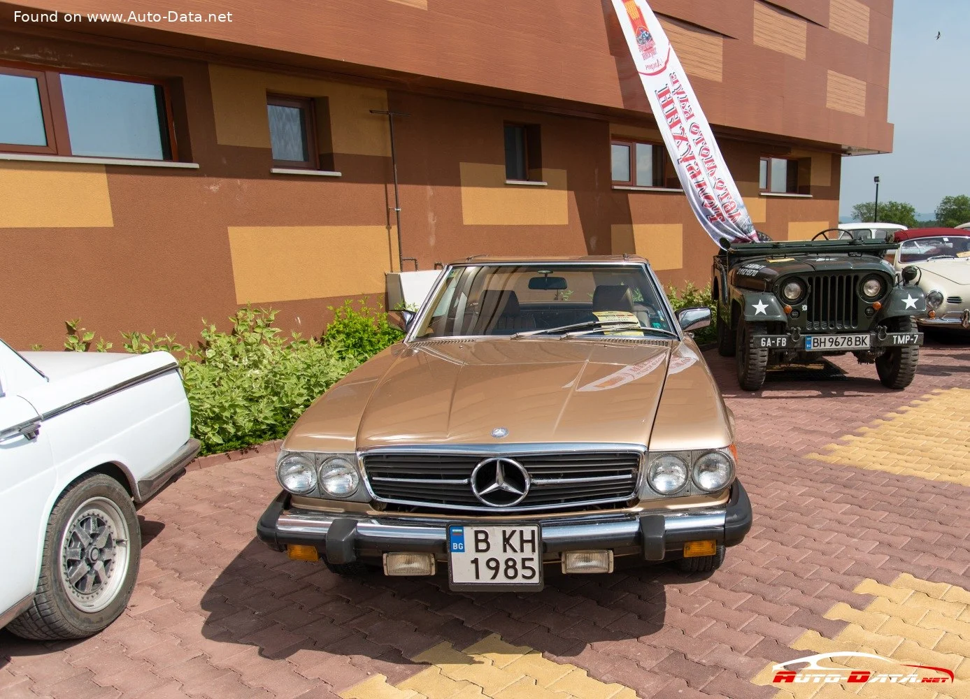 Mercedes-Benz SL 280 SL (177 Hp)1976 - 1978 thumbnail 18