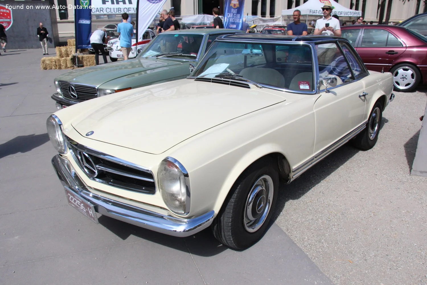 Mercedes-Benz SL 230 SL (150 Hp) Automatic1963 - 1967 thumbnail 2