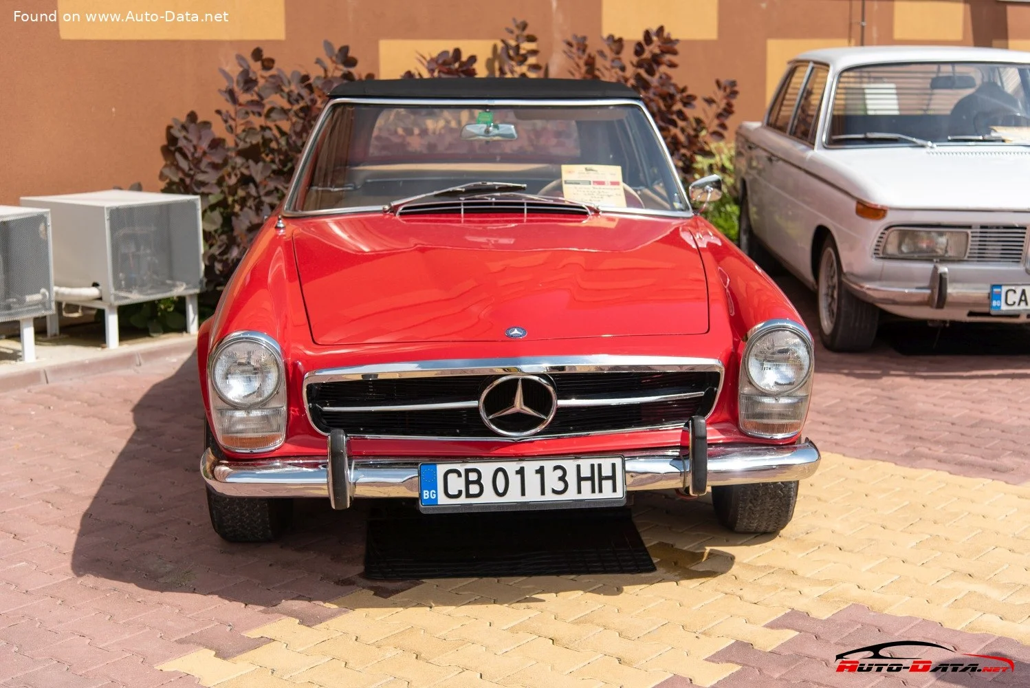 Mercedes-Benz SL 230 SL (150 Hp) Automatic1963 - 1967 thumbnail 2
