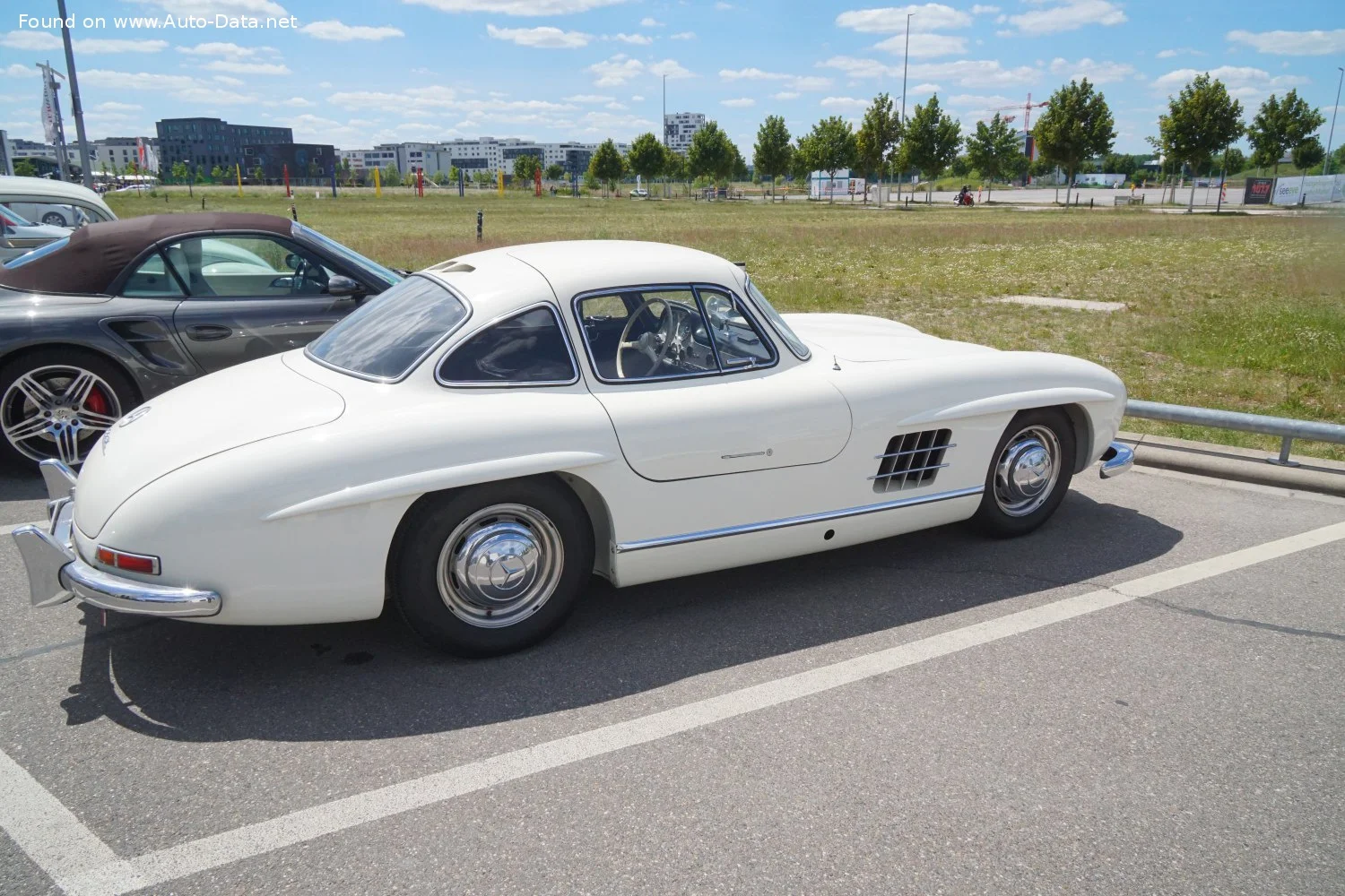 Mercedes-Benz SL 300 SL (215 Hp)1954 - 1957 thumbnail 16