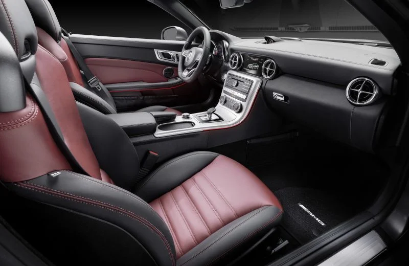 Mercedes-Benz SLC AMG SLC 43 V6 (367 Hp) 9G-TRONIC2016 - 2018 thumbnail 15