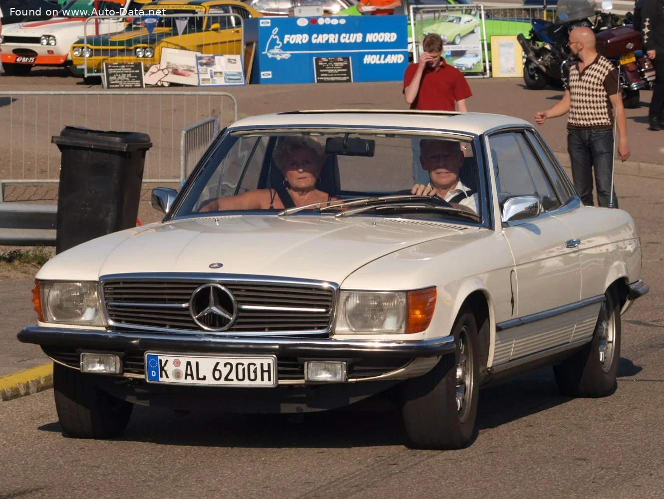 Mercedes-Benz SLC 280 SLC (177 Hp)1976 - 1978 thumbnail 2