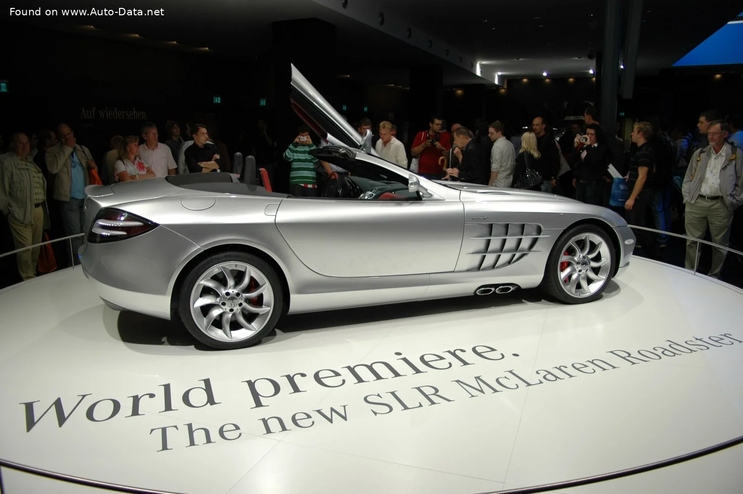Mercedes-Benz SLR McLaren 5.5 V8 Kompressor (626 Hp) AMG SPEEDSHIFT R2007 - 2009 thumbnail 4