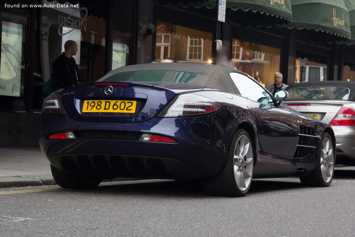 Mercedes-Benz SLR McLaren 5.5 V8 Kompressor (626 Hp) AMG SPEEDSHIFT R2007 - 2009 thumbnail 9