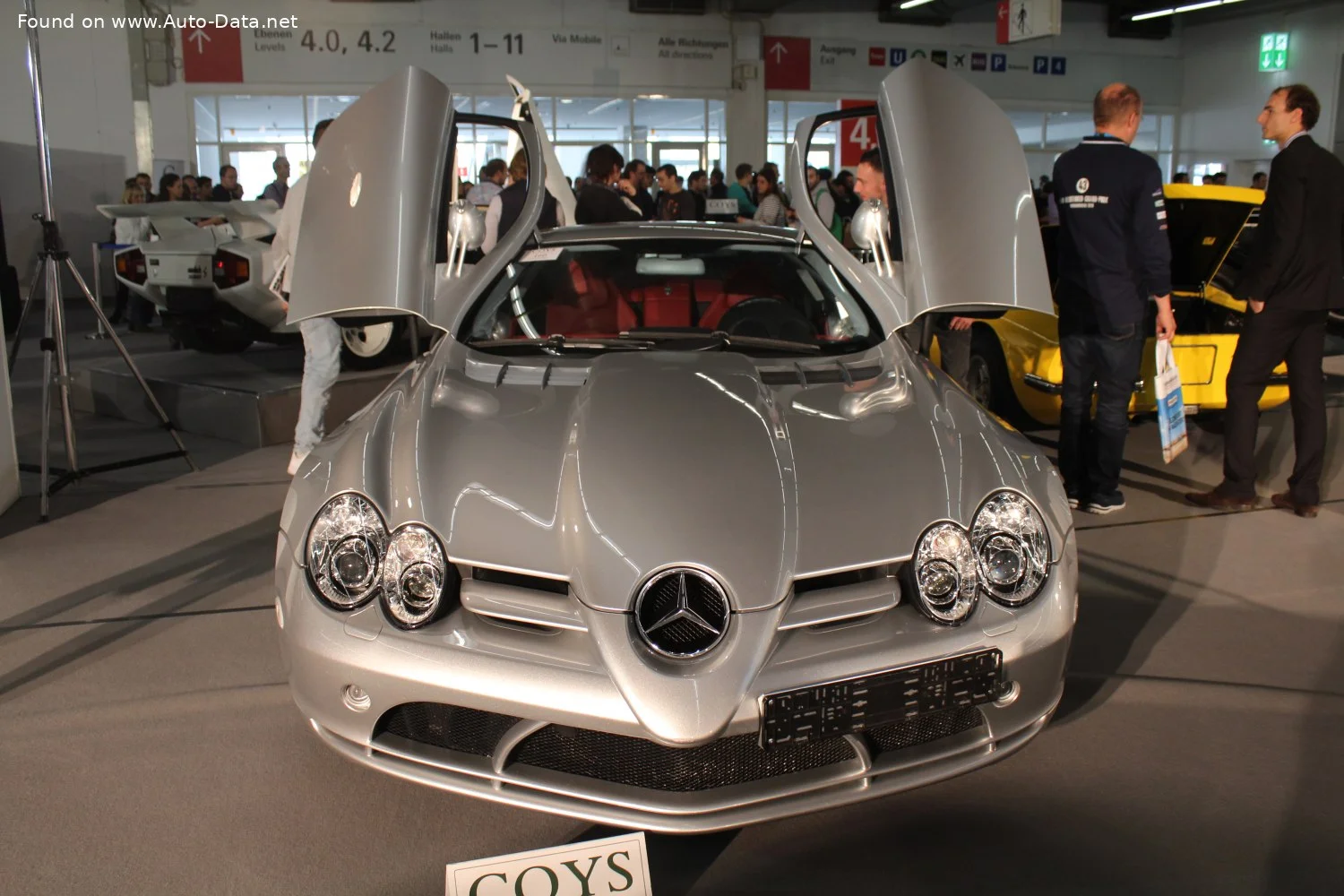 Mercedes-Benz SLR McLaren 5.5 V8 Kompressor (626 Hp) AMG SPEEDSHIFT R2004 - 2008 thumbnail 12