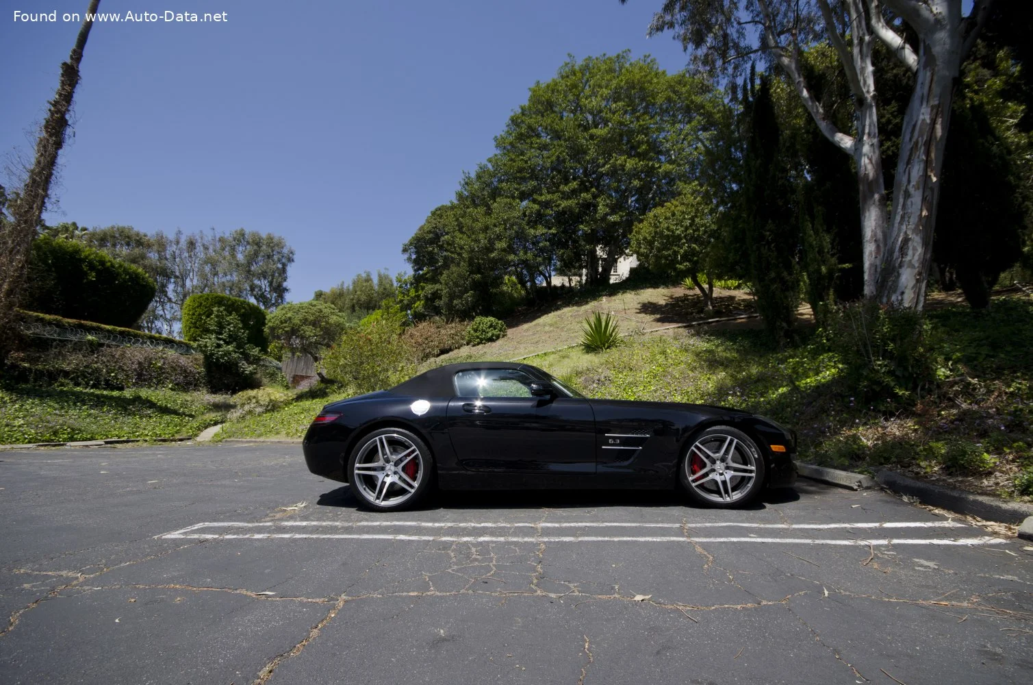 Mercedes-Benz SLS AMG 6.2 V8 (571 Hp) AMG SPEEDSHIFT DCT2011 - 2013 thumbnail 15