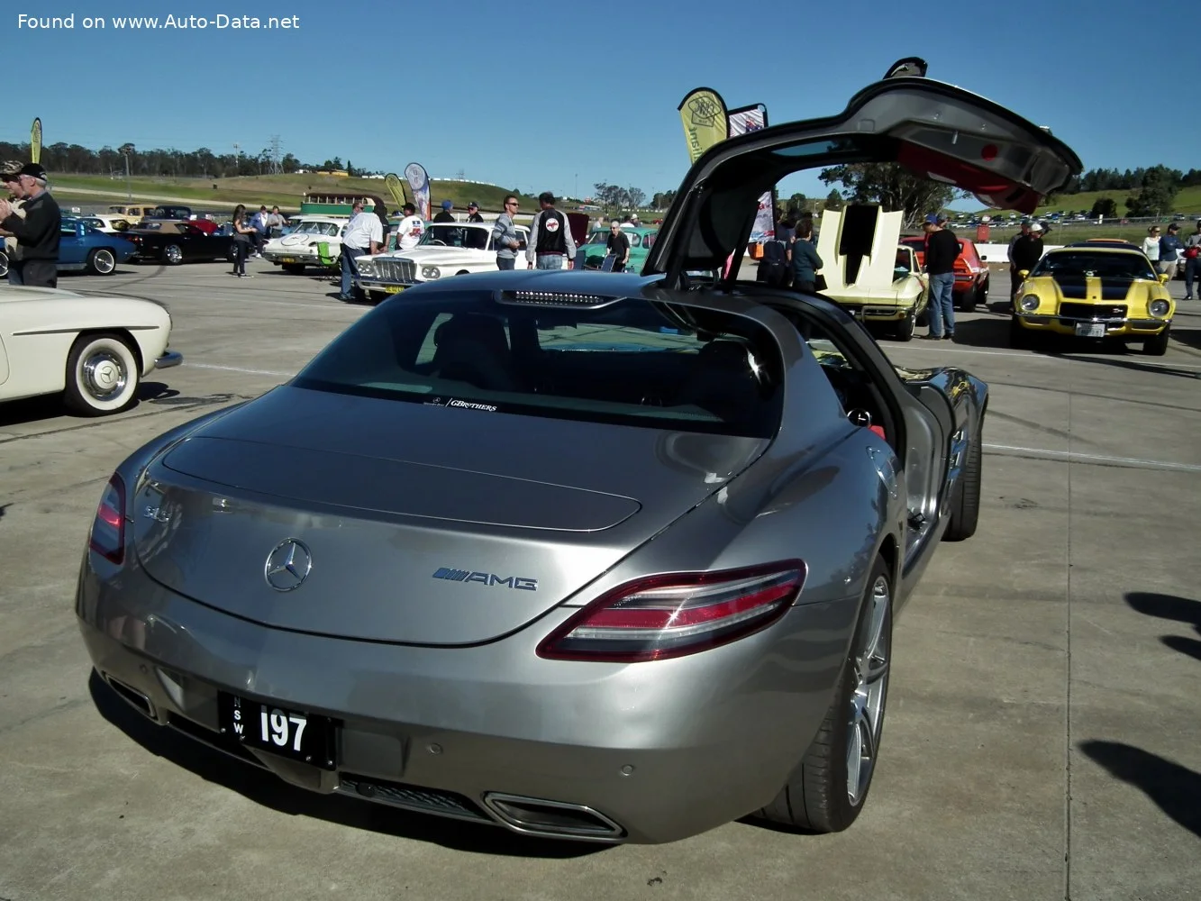Mercedes-Benz SLS AMG 6.2 V8 (571 Hp) AMG SPEEDSHIFT DCT2010 - 2013 thumbnail 11