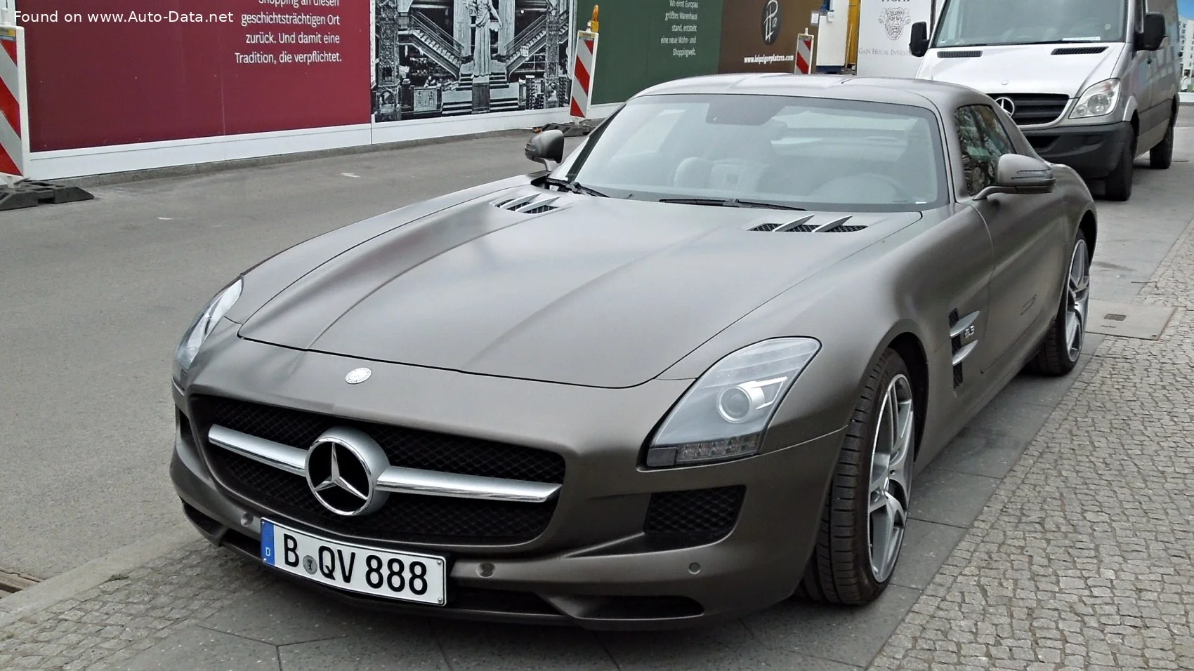 Mercedes-Benz SLS AMG 6.2 V8 (571 Hp) AMG SPEEDSHIFT DCT2010 - 2013 thumbnail 13