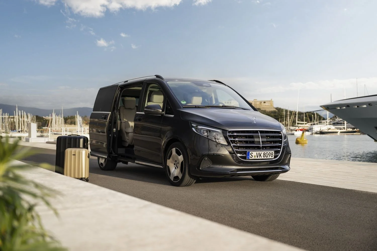 Mercedes-Benz V-class V 220d (163 Hp) 9G-TRONIC2024 - thumbnail 3