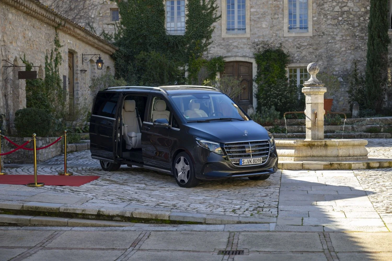Mercedes-Benz V-class V 220d (163 Hp) 9G-TRONIC2024 - thumbnail 9