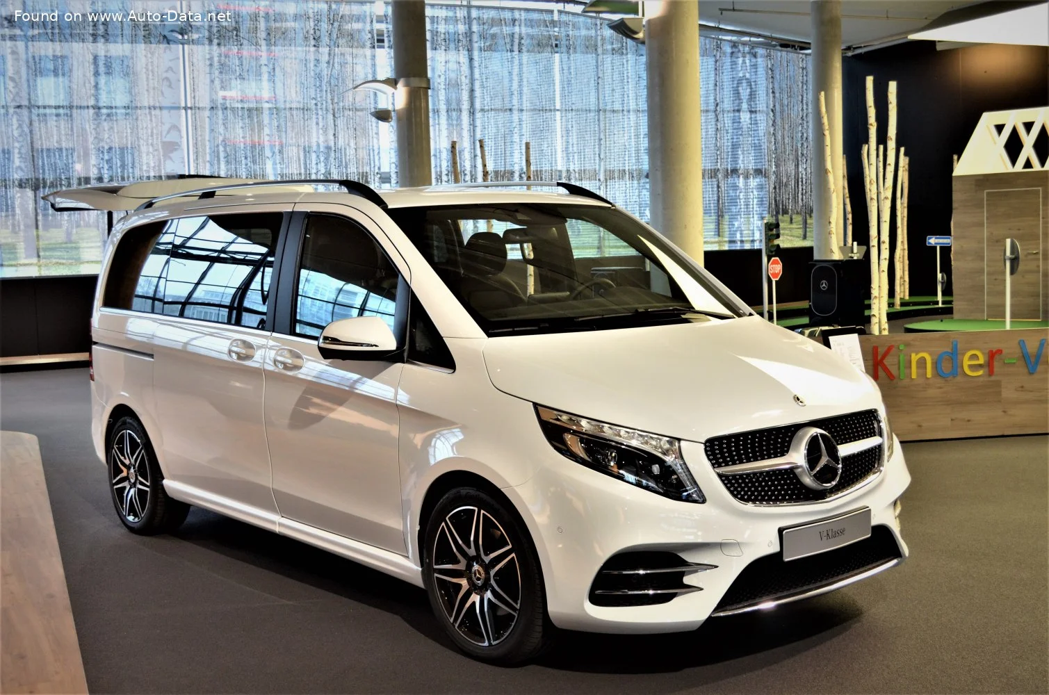 Mercedes-Benz V-class V 220d (163 Hp) 4MATIC 9G-TRONIC2019 - 2023 - 1