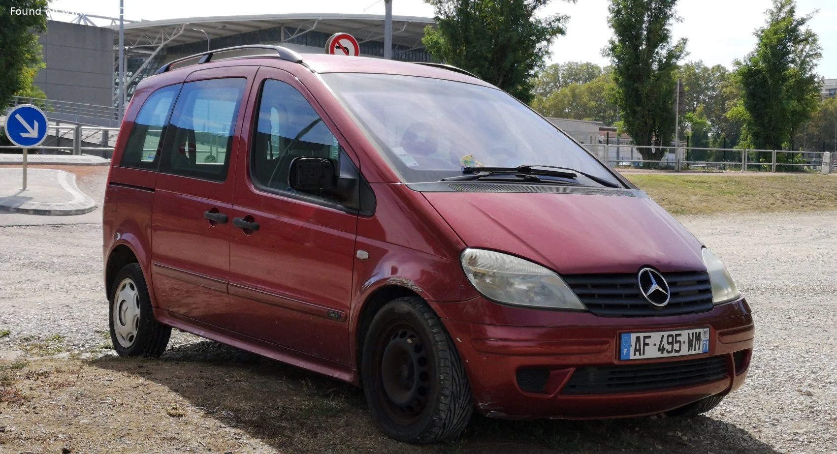 Mercedes-Benz Vaneo 1.6i (102 Hp)2001 - 2005 - 1