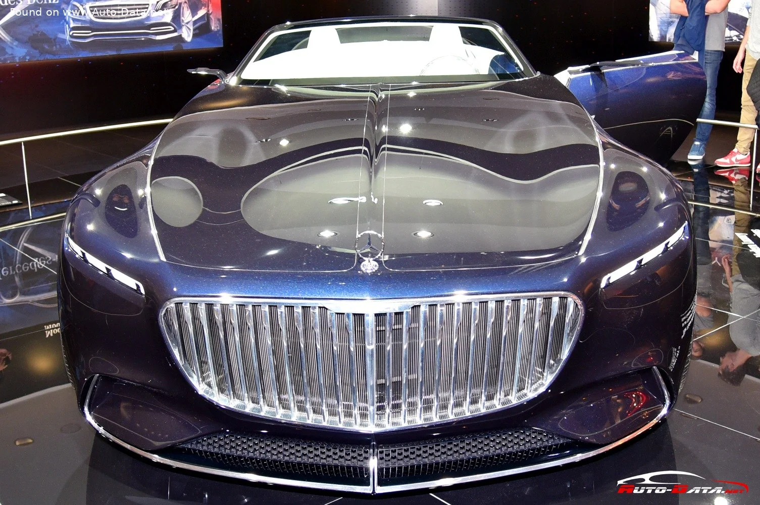 Mercedes-Benz Vision 6 Mercedes-Benz Vision Maybach 6 Cabriolet (Concept) thumbnail 2