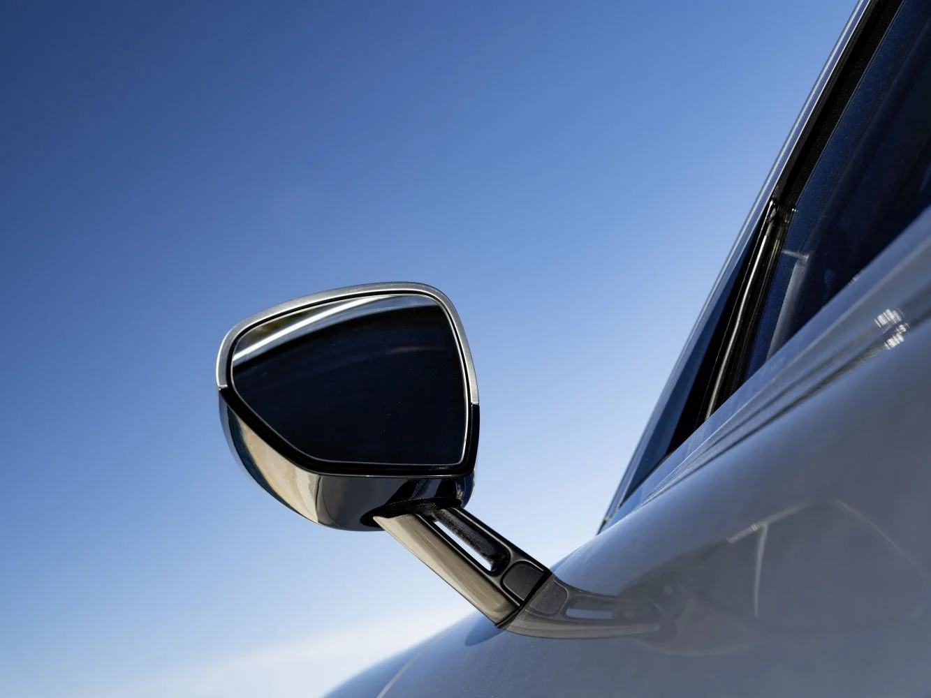 Mercedes-Benz VISION EQXX 100 kWh (245 Hp)2022 - thumbnail 16