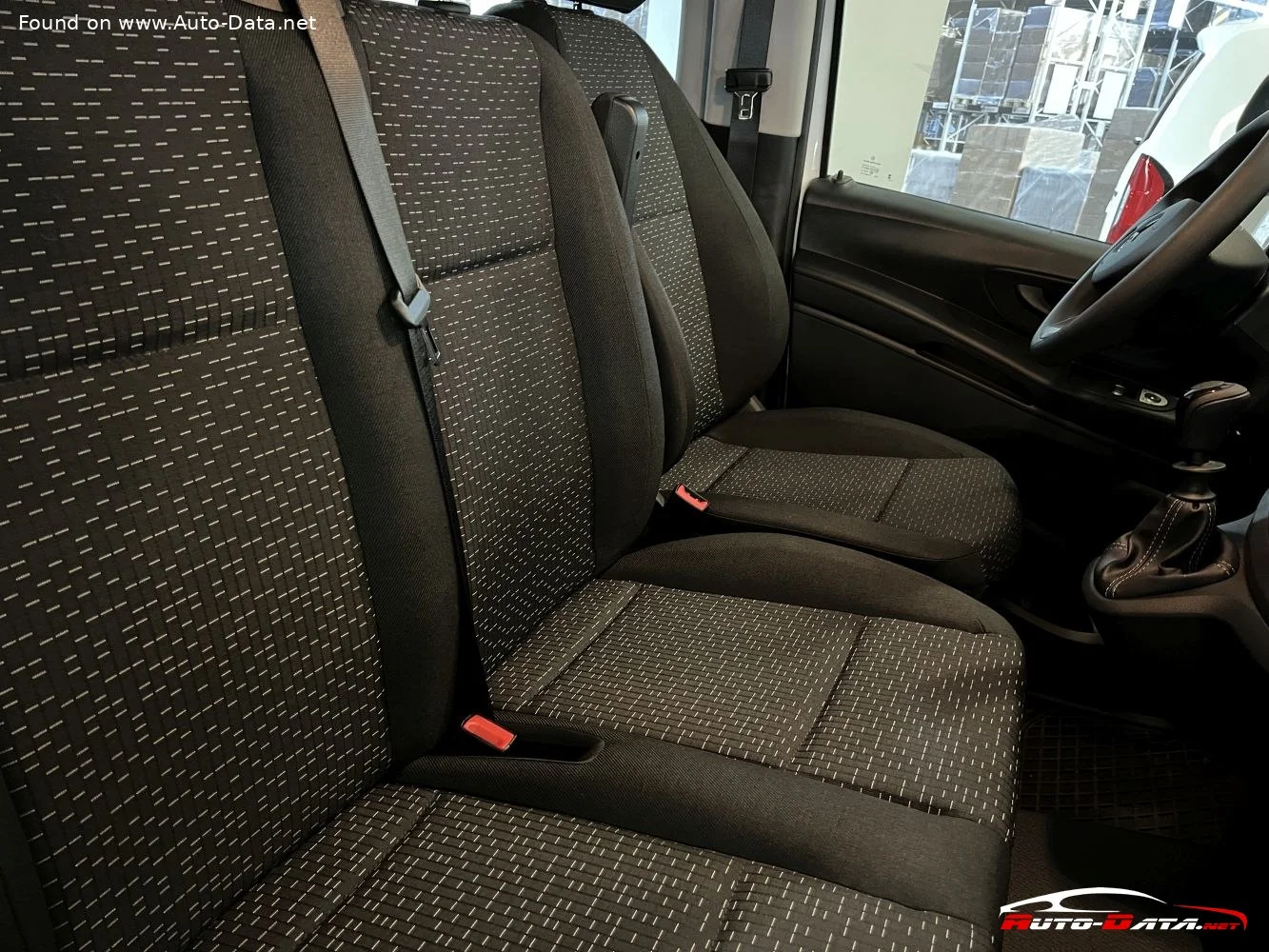 Mercedes-Benz Vito Mercedes-Benz Vito (W447, facelift 2019) Extra Long thumbnail 13