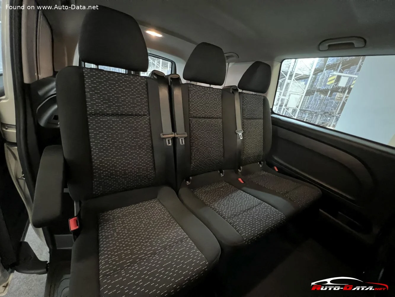 Mercedes-Benz Vito Mercedes-Benz Vito (W447, facelift 2019) Extra Long thumbnail 16