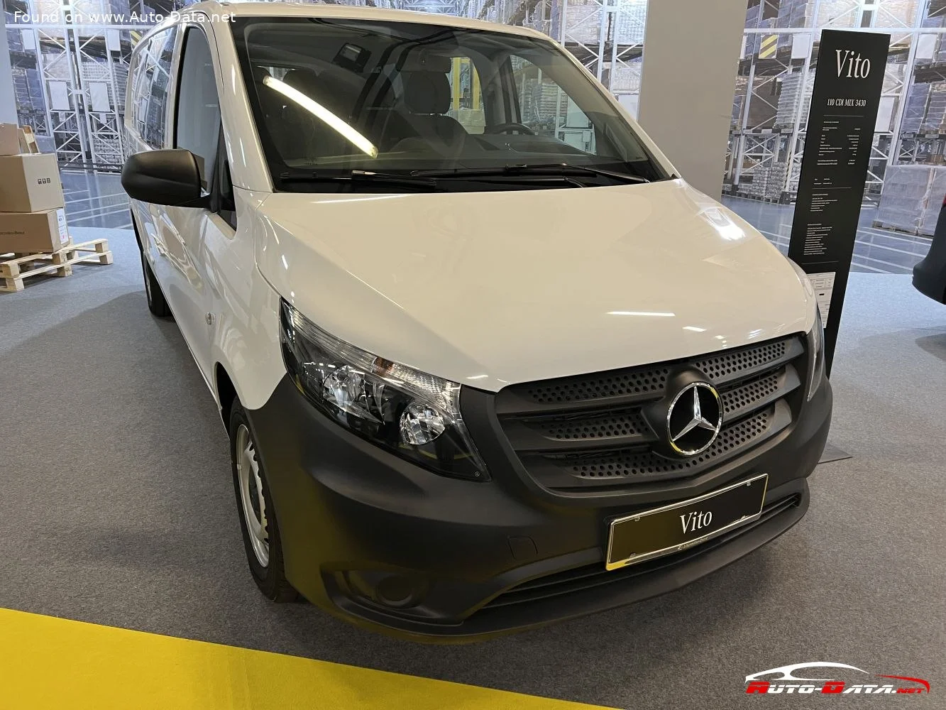 Mercedes-Benz Vito Mercedes-Benz Vito (W447, facelift 2019) Extra Long thumbnail 6
