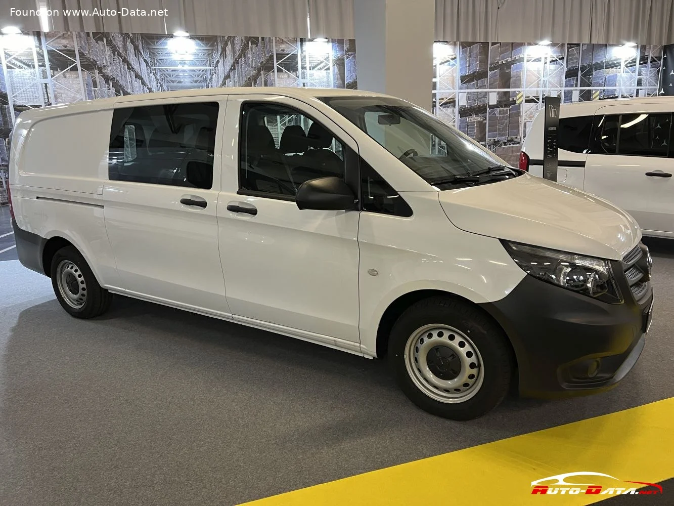 Mercedes-Benz Vito Mercedes-Benz Vito (W447, facelift 2019) Extra Long thumbnail 9