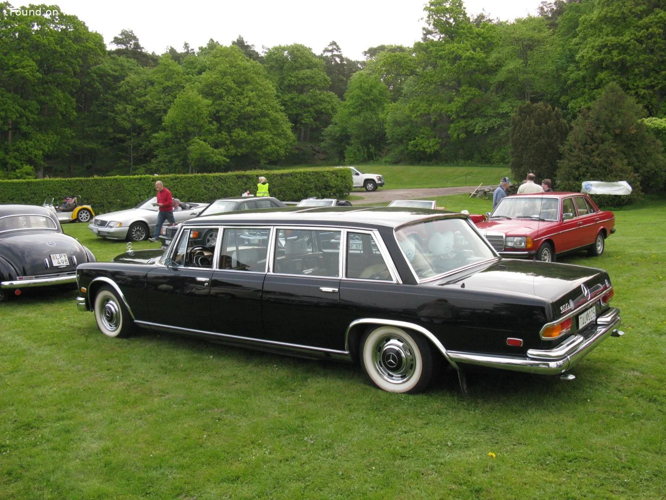 Mercedes-Benz W100 600 V8 (250 Hp) Automatic1963 - 1981 thumbnail 2