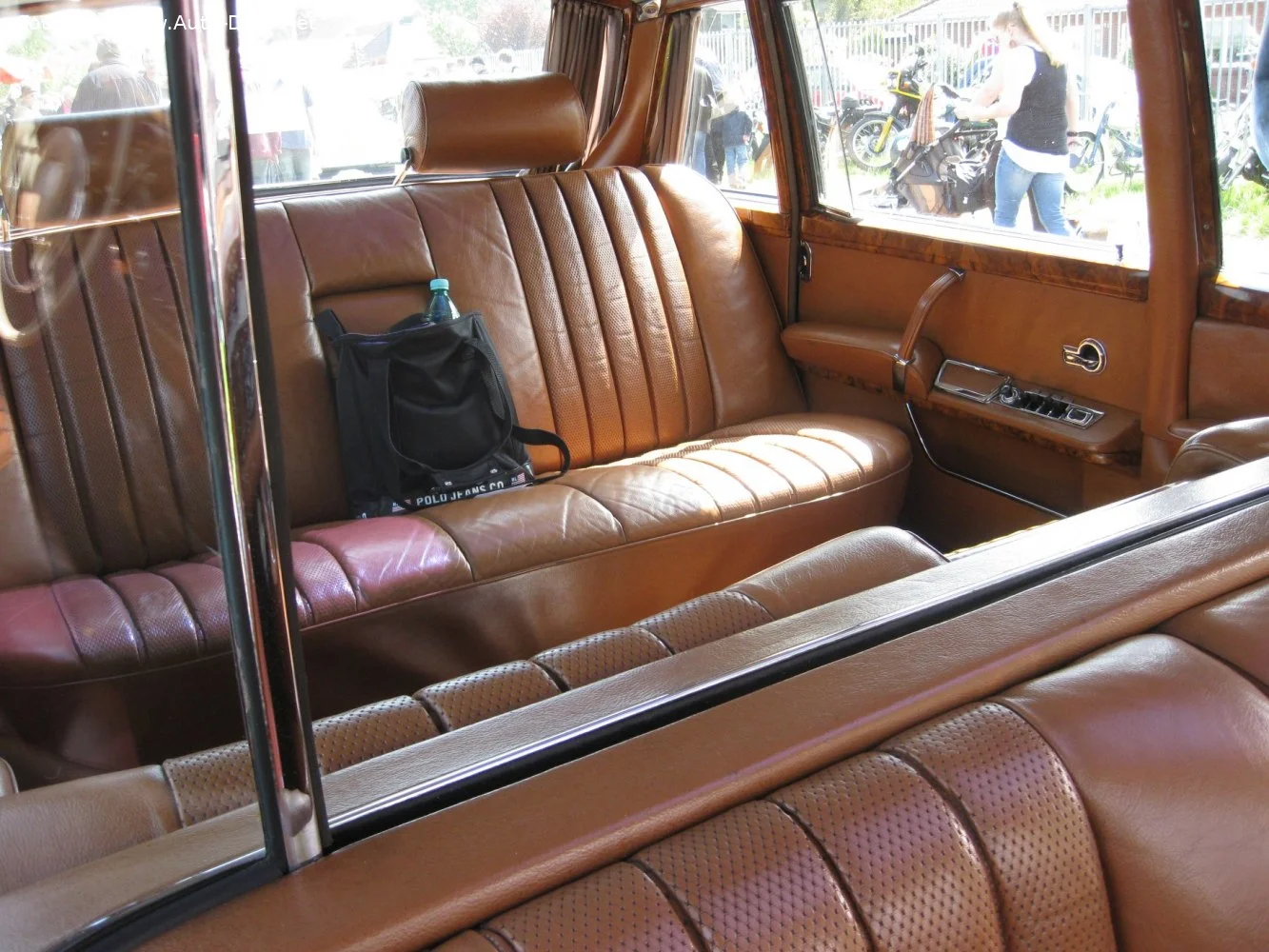 Mercedes-Benz W100 600 V8 (250 Hp) Automatic1963 - 1981 thumbnail 3