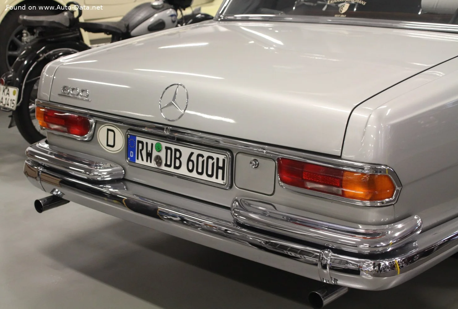 Mercedes-Benz W100 600 V8 (250 Hp) Automatic1963 - 1981 thumbnail 5