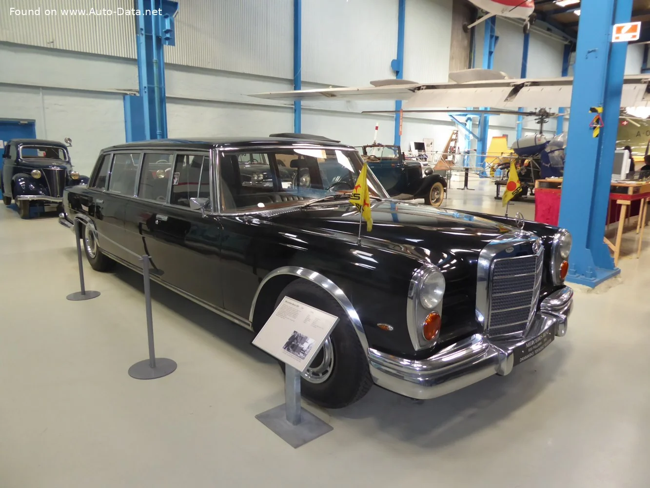 Mercedes-Benz W100 600 V8 (250 Hp) Automatic1963 - 1981 thumbnail 10