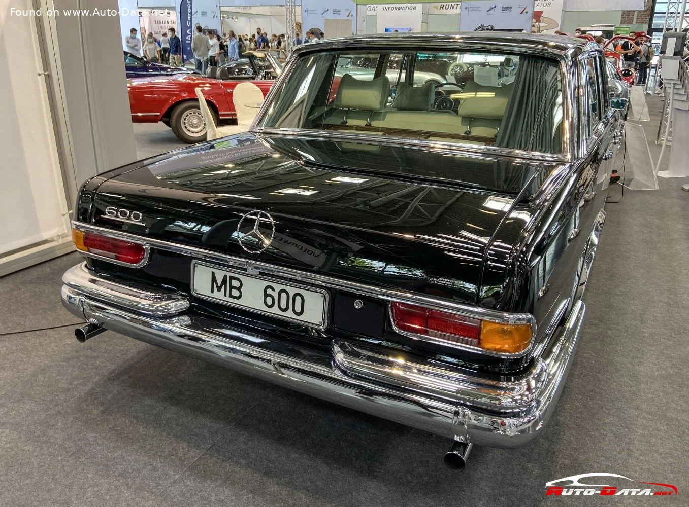 Mercedes-Benz W100 600 V8 (250 Hp) Automatic1964 - 1981 thumbnail 2