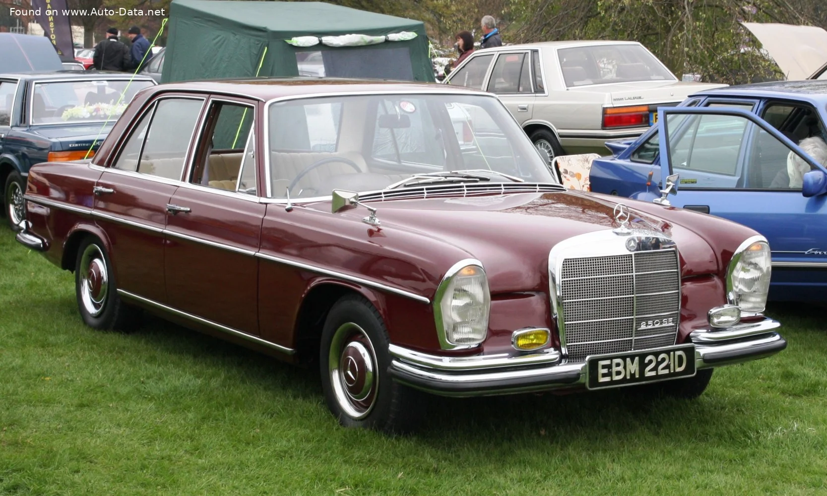 Mercedes-Benz W108 250 S (130 Hp)1965 - 1969 thumbnail 2