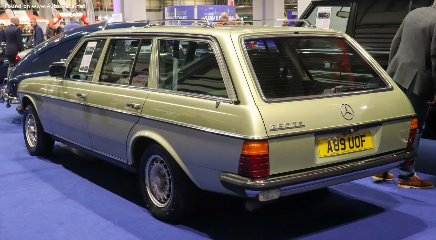 Mercedes-Benz W123 200 T (101 Hp)1980 - 1985 thumbnail 17