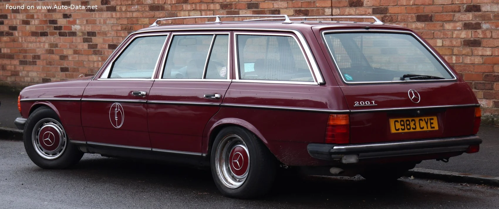 Mercedes-Benz W123 200 T (101 Hp)1980 - 1985 thumbnail 9