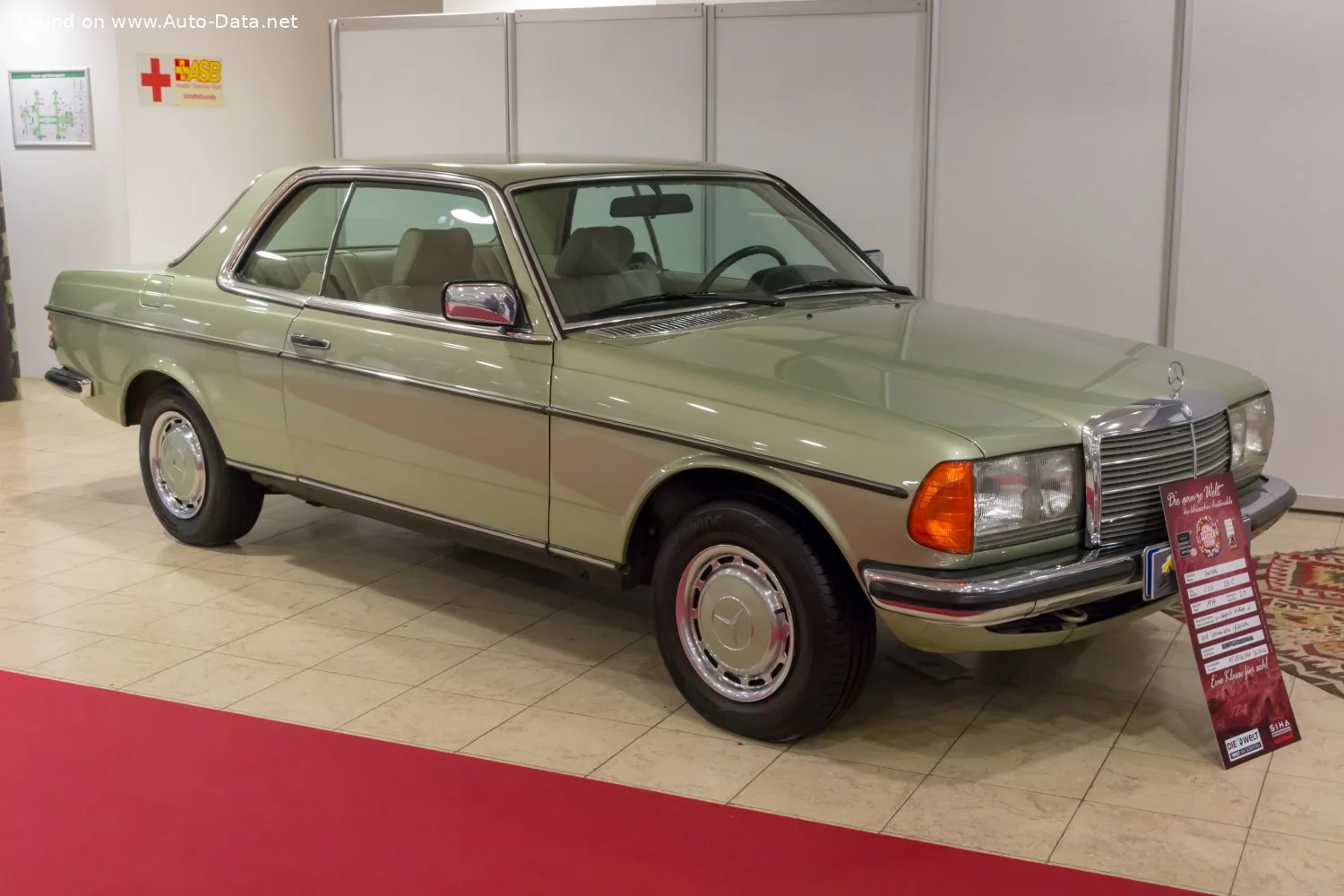 Mercedes-Benz W123 230 C (109 Hp)1976 - 1980 - 1