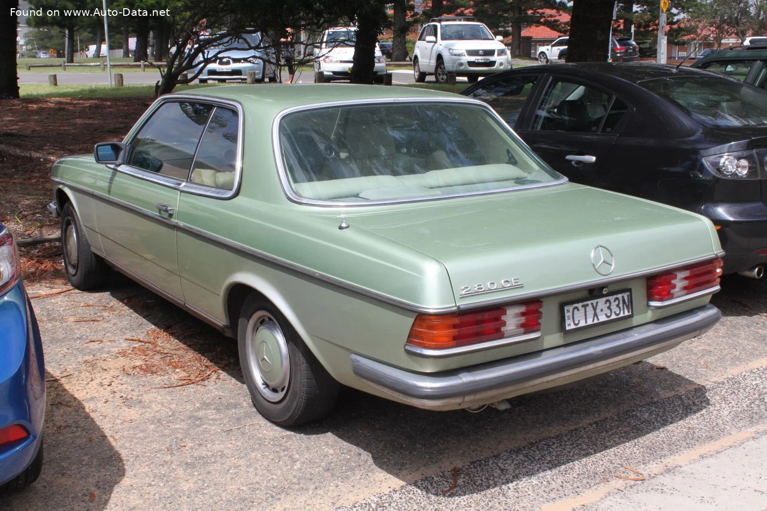Mercedes-Benz W123 230 C (109 Hp)1976 - 1980 thumbnail 13