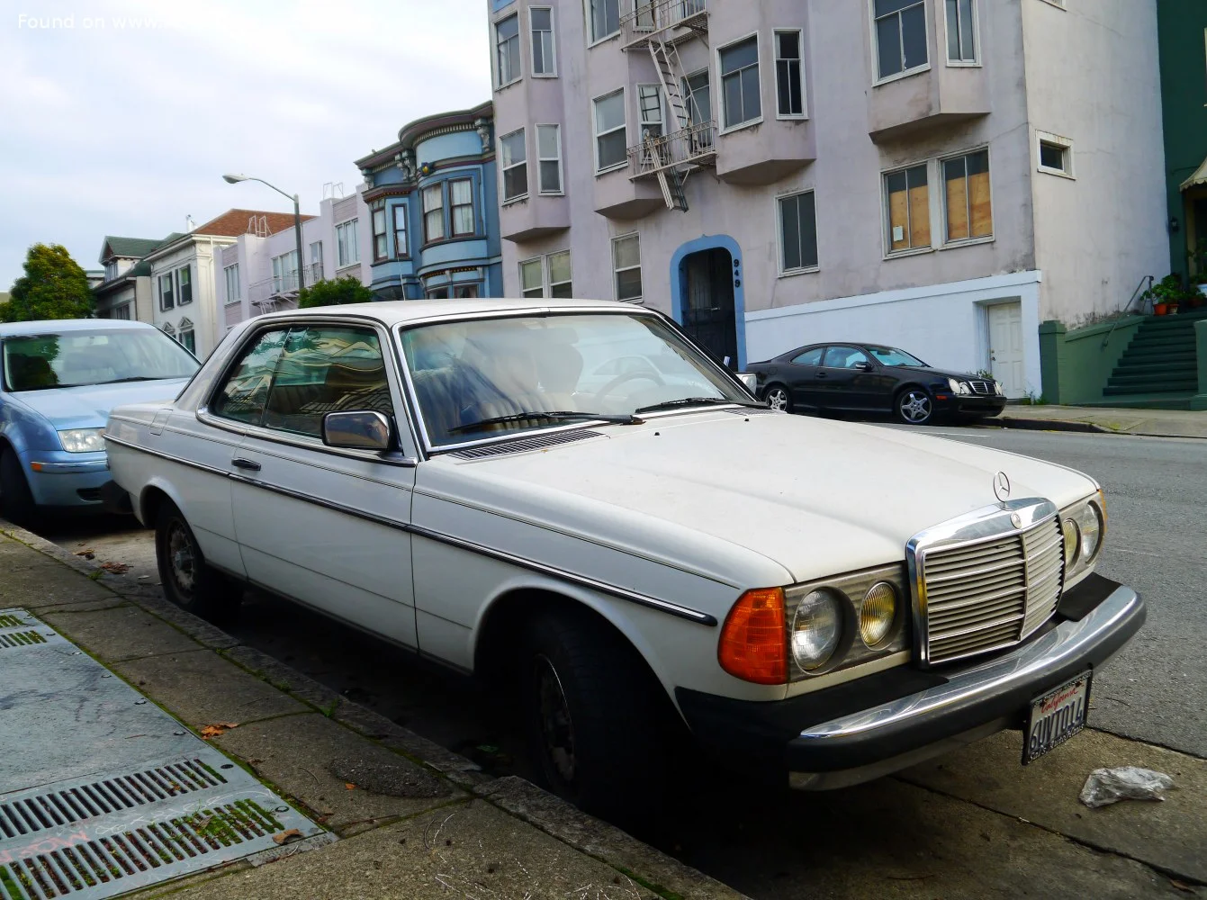 Mercedes-Benz W123 230 C (109 Hp)1976 - 1980 thumbnail 16
