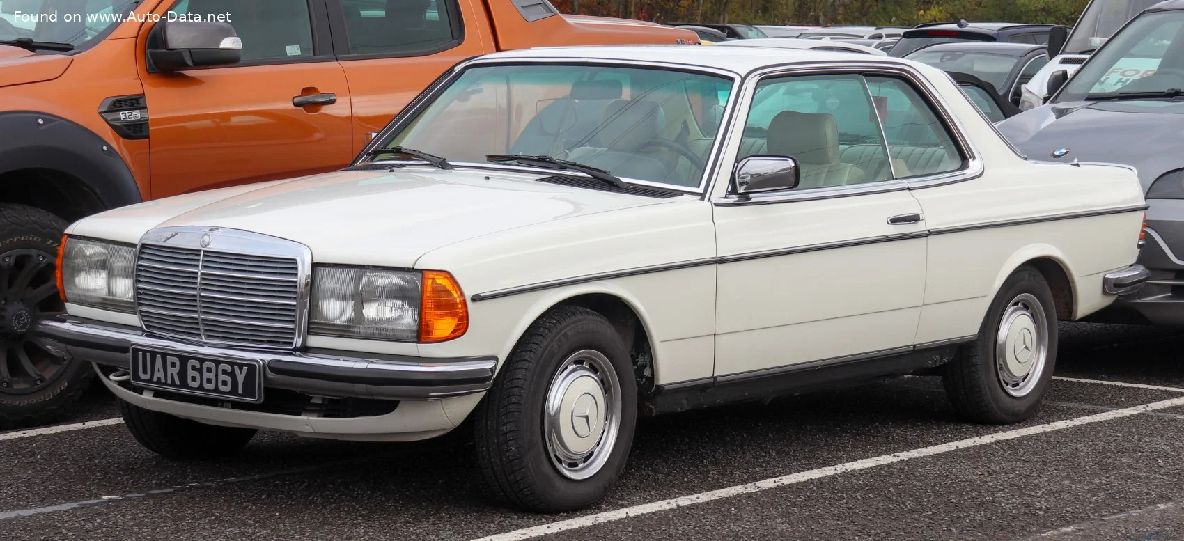 Mercedes-Benz W123 230 C (109 Hp)1976 - 1980 thumbnail 10