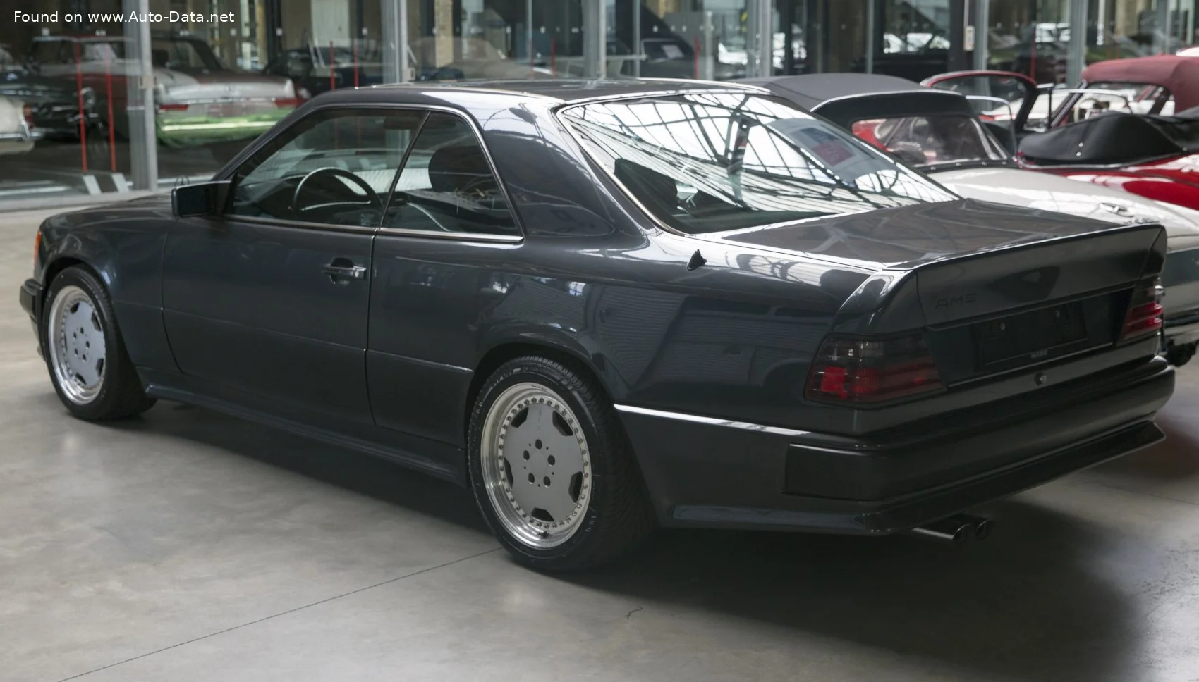 Mercedes-Benz W124 200 CE (122 Hp)1990 - 1992 thumbnail 10