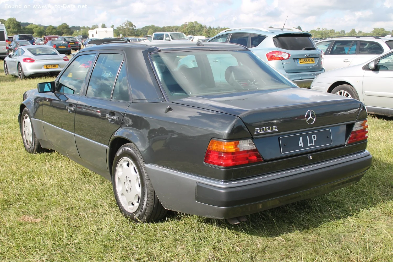 Mercedes-Benz W124 200 (105 Hp)1989 - 1990 thumbnail 2