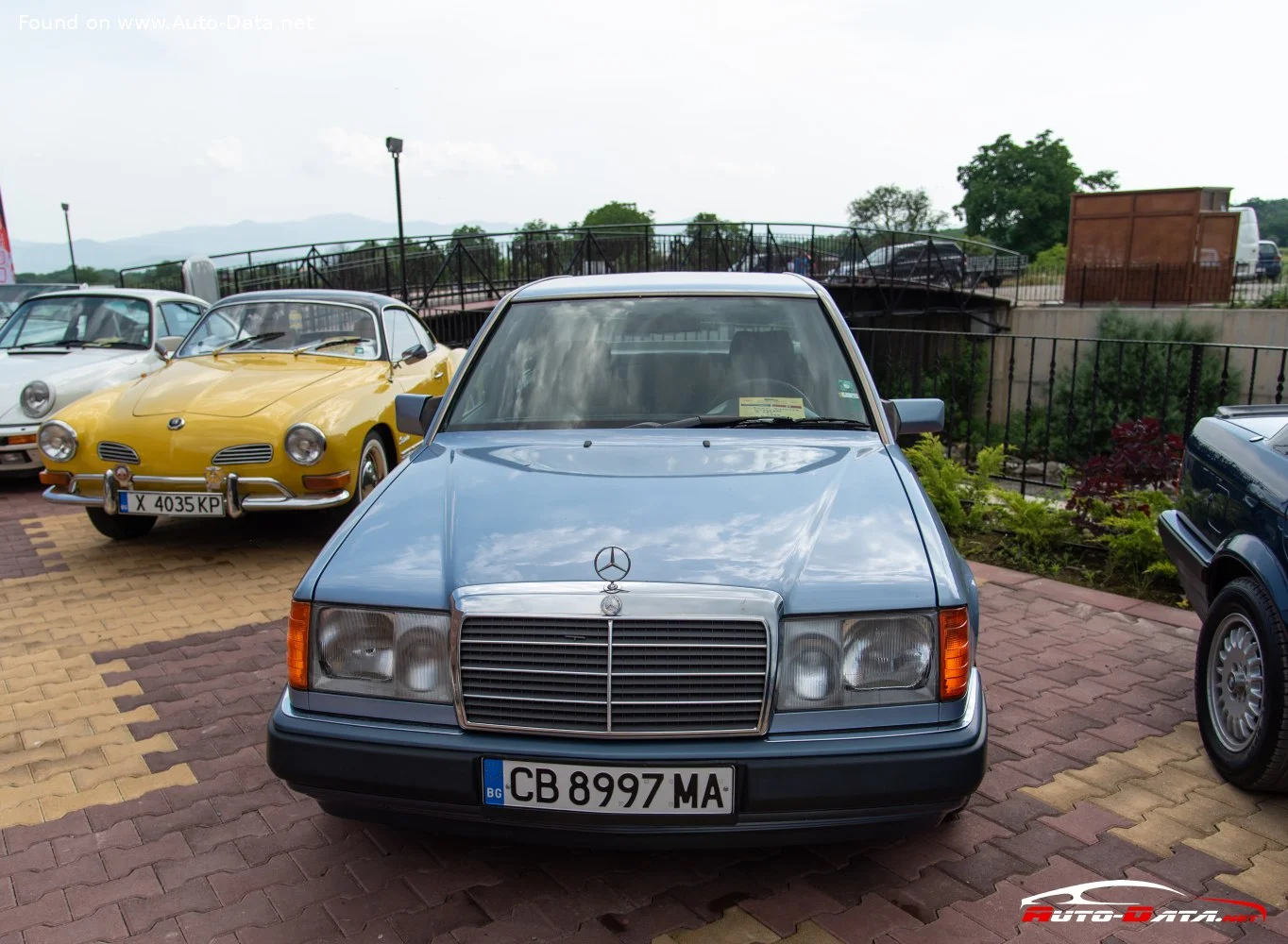 Mercedes-Benz W124 200 (105 Hp)1989 - 1990 thumbnail 16