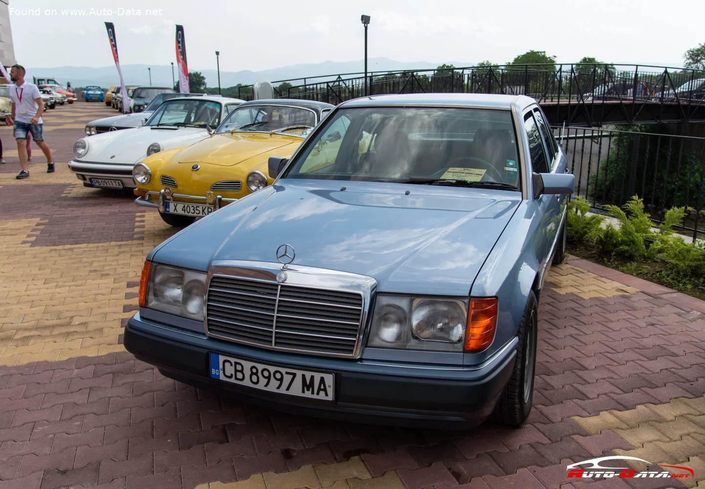 Mercedes-Benz W124 200 (105 Hp)1989 - 1990 thumbnail 17