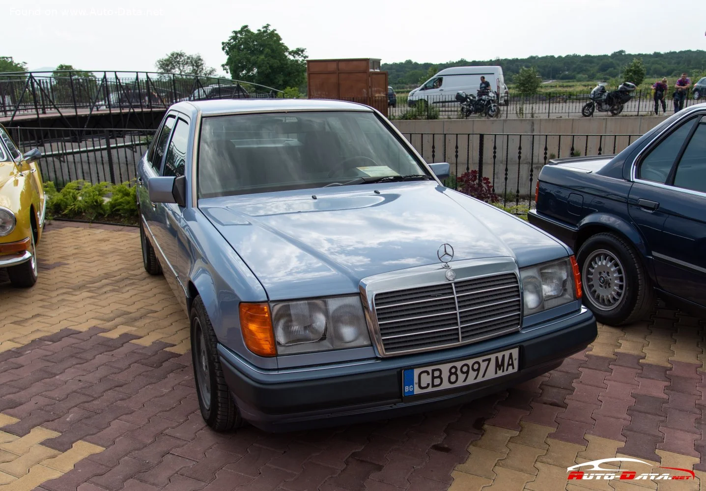 Mercedes-Benz W124 200 (105 Hp)1989 - 1990 thumbnail 18