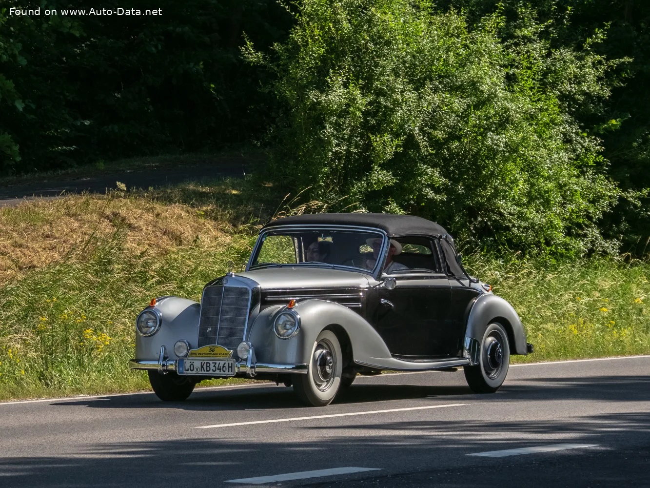 Mercedes-Benz W187 220 (80 Hp)1951 - 1954 - 1