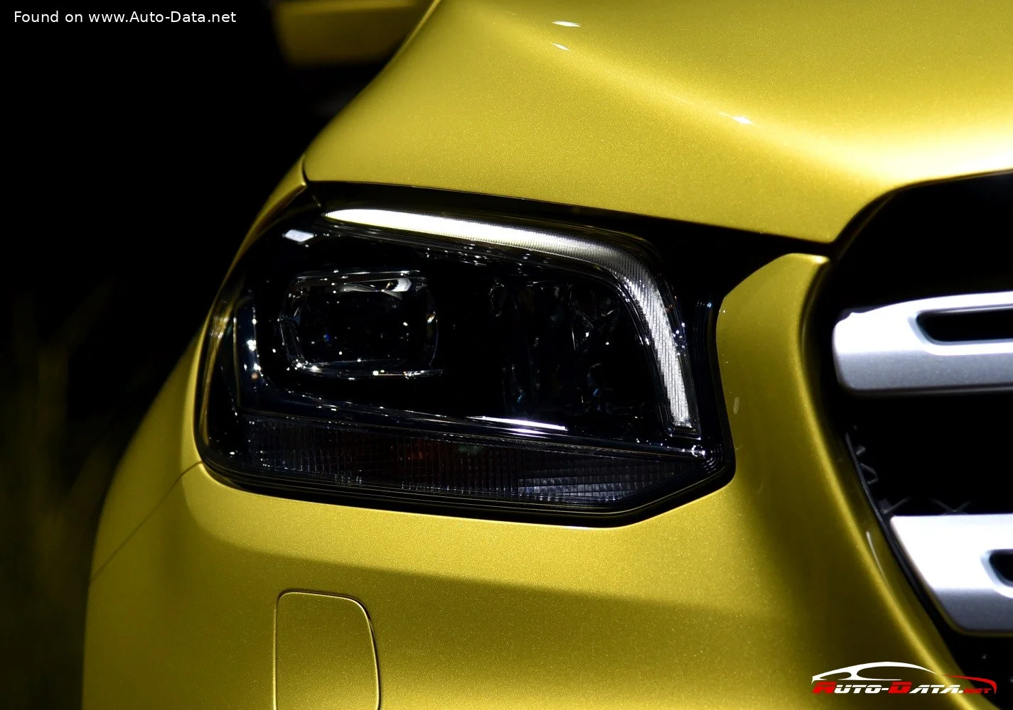 Mercedes-Benz X-class X 220d (163 Hp)2017 - 2020 thumbnail 12
