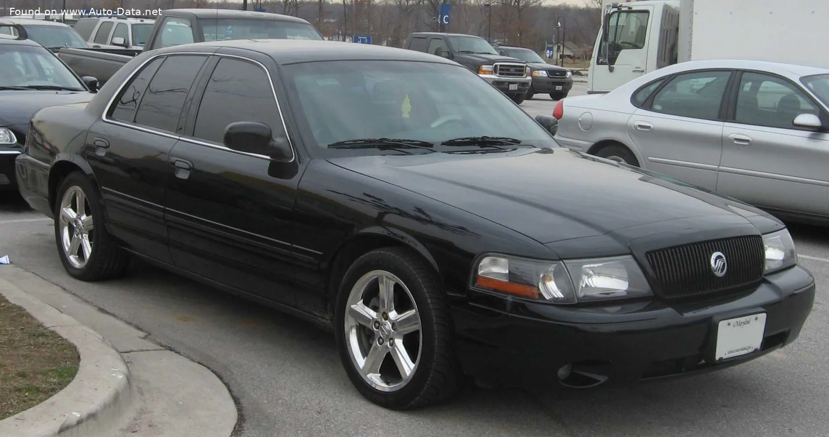 Mercury Marauder 4.6 V8 32V (300 Hp)2002 - 2004 - 1