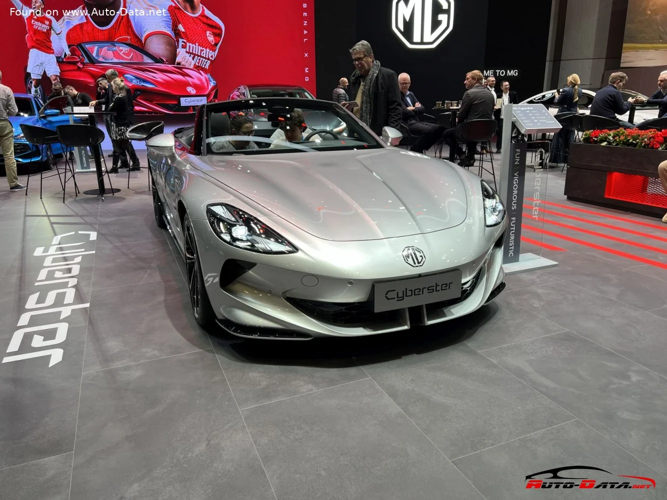 MG Cyberster 64 kWh (314 Hp) Electric2023 - thumbnail 18