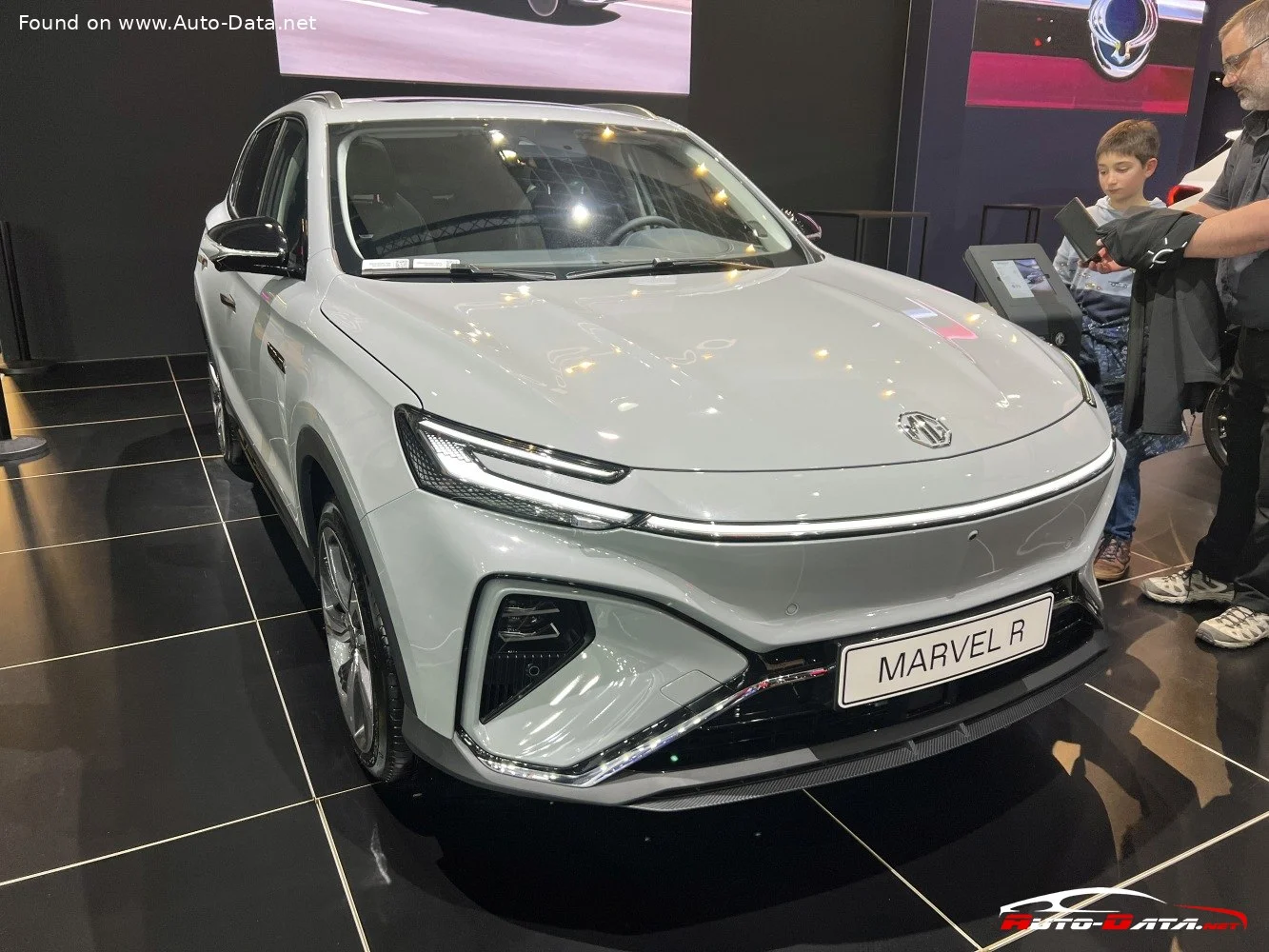 MG Marvel R 70 kWh (180 Hp) Electric2021 - thumbnail 13